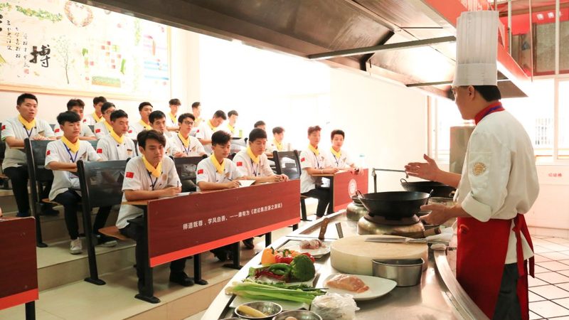 社区团购食材供应链：构建高效、安全的基石