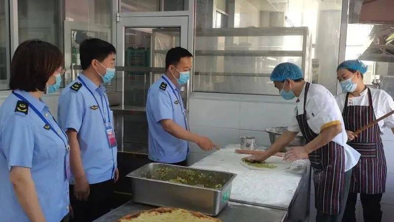 小标题：坚果开封后的保存难题