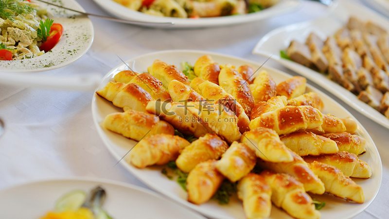 加盟费从几千到上百万，差距到底在哪