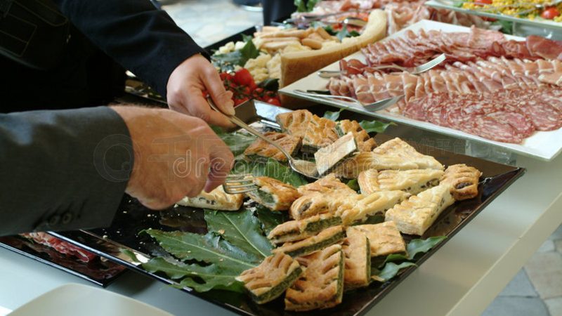 食品代加工厂合作，这五个步骤不可或缺**